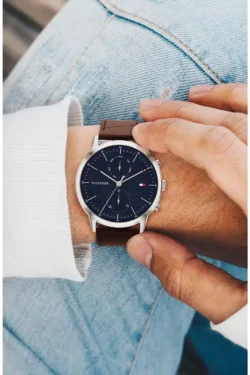 ⁦ساعة تومى هيلفيغر للرجال 1710436⁩ - الصورة ⁦4⁩