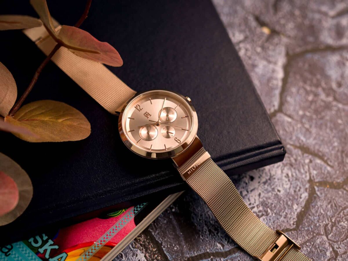 ⁦ساعة تومي هيلفيغر للنساء 1782538⁩ - الصورة ⁦4⁩