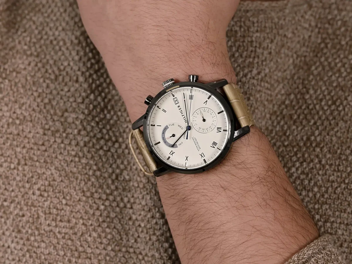 ⁦ساعة تومى هيلفيغر رجالى 1710399⁩ - الصورة ⁦5⁩