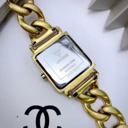 ساعة جيس للنساء W1029L2