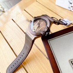 ساعة مازيراتي للرجال R8851108011