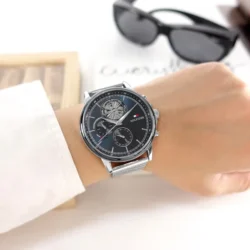 ساعة تومي هيلفيغر للرجال 1710609