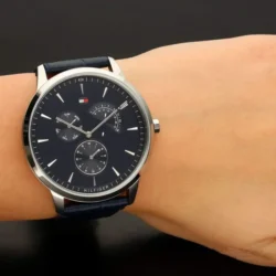 ساعة تومي هيلفيغر للرجال 1710387