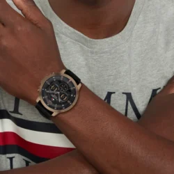 ساعة تومي هيلفيغر للرجال 1710491