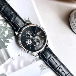 ساعة تومي هيلفيغر للرجال 1710502