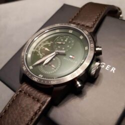 ساعة تومي هيلفيغر للرجال 1791809