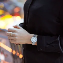 ساعة امبوريو ارماني للنساء AR1908