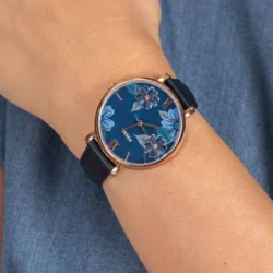 ساعة فوسيل للنساء ES4673