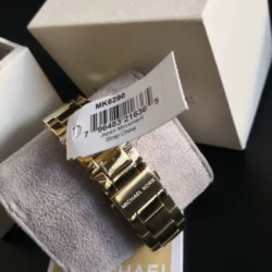 ساعة مايكل كورس للنساء MK6290