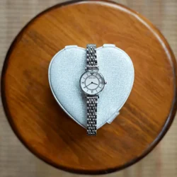 ساعة امبوريو ارماني للنساء AR1908