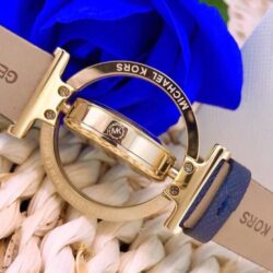 ساعة مايكل كورس للنساء MK2526