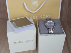 ساعة مايكل كورس للنساء MK3364