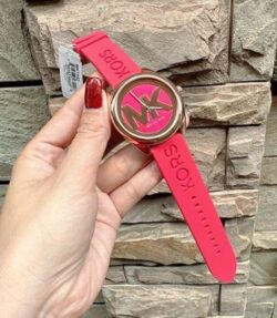 ساعة مايكل كورس للنساء MK7142