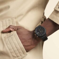 ساعة لاكوست للرجال 2011012