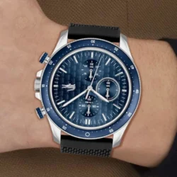 ساعة لاكوست للرجال 2011252