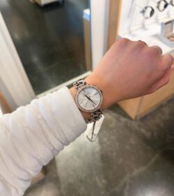 ساعة مايكل كورس للنساء MK4634