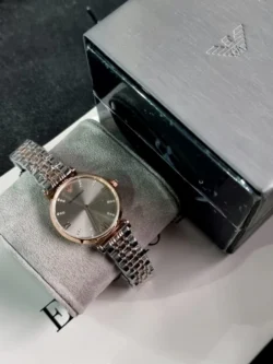 ساعة امبوريو ارماني للنساء AR1840