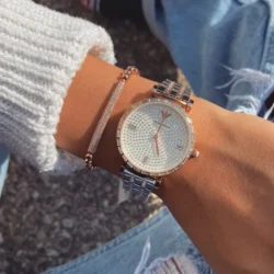 ساعة امبوريو ارماني للنساء AR11293