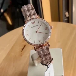 ساعة امبوريو ارماني للنساء AR11294