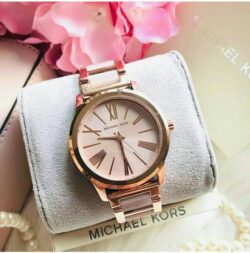ساعة مايكل كورس للنساء MK3595