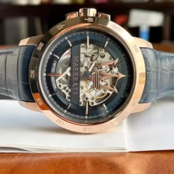 ساعة مازيراتي للرجال R8821119005