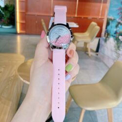 ساعة جيس للنساء W1223L1