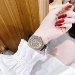 ساعة جيس للنساء GW0439L2