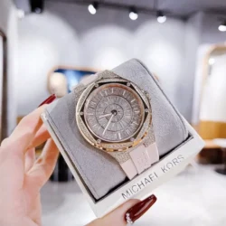 ساعة مايكل كورس للنساء MK7334