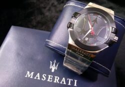 ساعة مازيراتي للرجال R8853108001