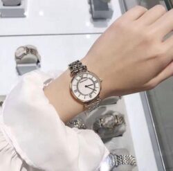 ساعة امبوريو ارماني للنساء AR1908