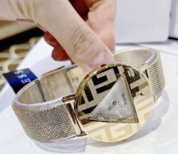 ساعة جيس للنساء GW0527L2