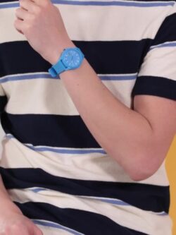 ساعة لاكوست للرجال و النساء 2011193