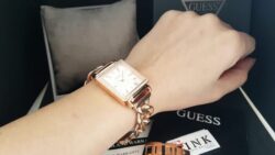 ساعة جيس للنساء W1030L4