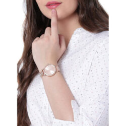ساعة مايكل كورس للنساء MK3882