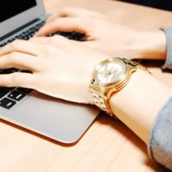 ساعة مايكل كورس للنساء Mk5786