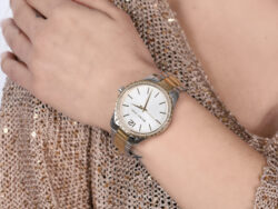 ساعة مايكل كورس للنساء MK6899