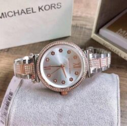 ساعة مايكل كورس للنساء MK3880