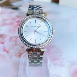 ساعة مايكل كورس للنساء MK3364