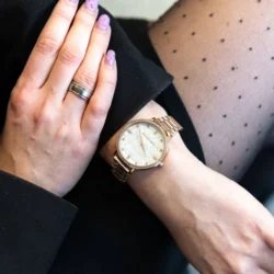 ساعة مايكل كورس للنساء MK4594