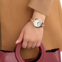 ساعة مايكل كورس للنساء MK6689