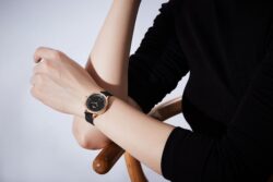 ساعة نافي فورس حريمي NF5014-RG-B