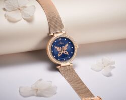 ساعة نافي فورس حريمي NF5018-RG-BE