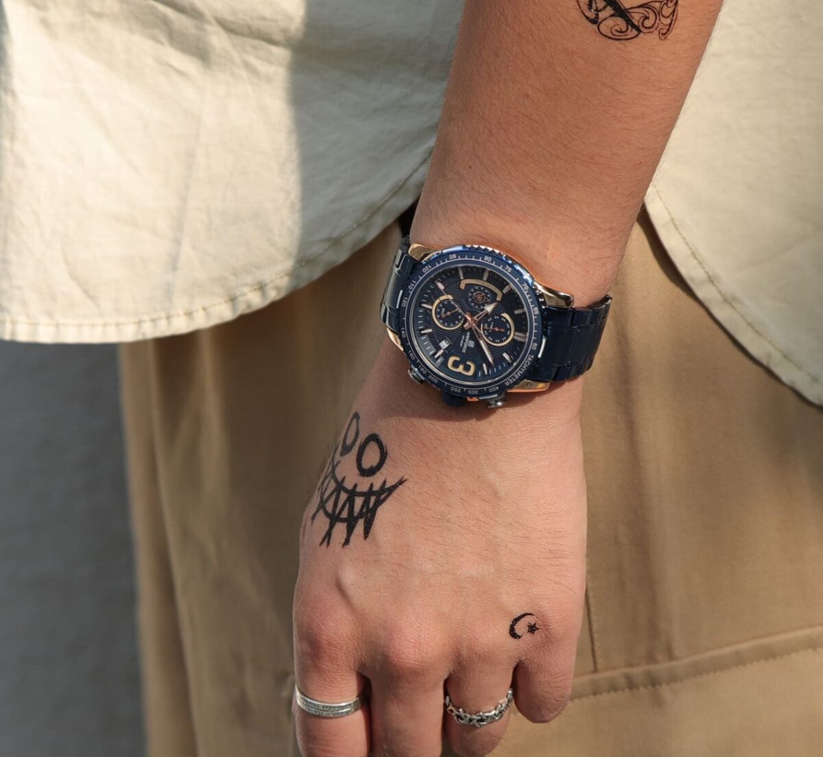 ساعة نافي فورس رجالي NF8017-RG-BE