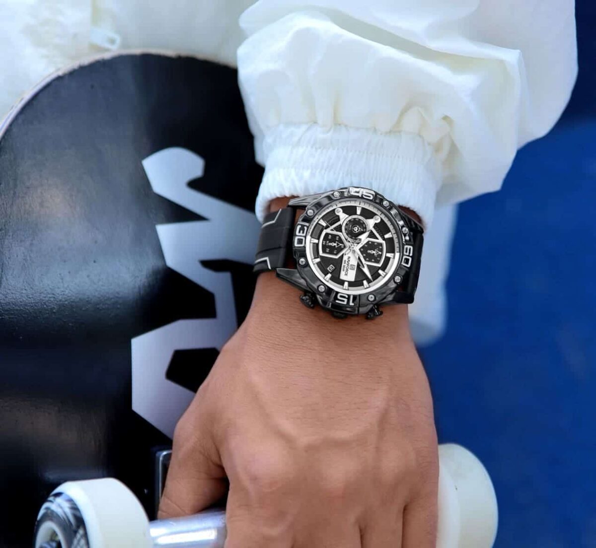 ساعة نافي فورس رجالي NF8018T-B-B-W