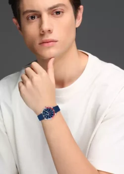 ساعة لاكوست للرجال 2011154