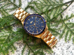 ساعة لاكوست للرجال 2011096