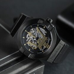 ساعة مازيراتي للرجال R8821108027