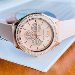 ساعة مايكل كورس للنساء MK6946