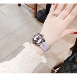 ساعة مايكل كورس للنساء MK7143