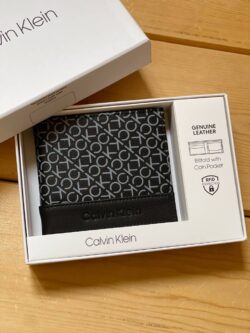 ⁦محفظه كيلفين كلاين⁩ - الصورة ⁦2⁩